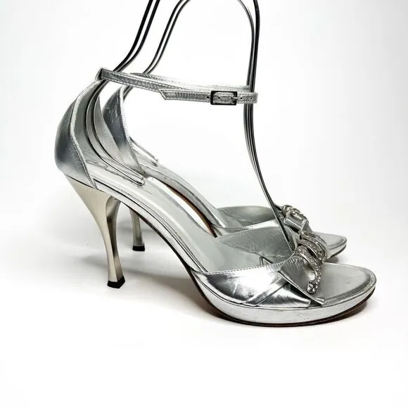 🍋 Dione • Women’s Open-Toe Silver Leather Heel Sandals w/Snake Detail Size 8.5