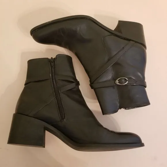 111 State 8.5B Black Chunky Y2K 90s Heeled Ankle Boots Booties