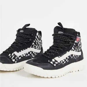 #44❤️ BNWT Vans UltraRange EXO Hi GTX checked sneakers in black