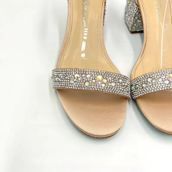 6.5W 6.5 WIDE WIDTH Betsey Johnson Womens SB Mari Jeweled Dress Sandals Shoes