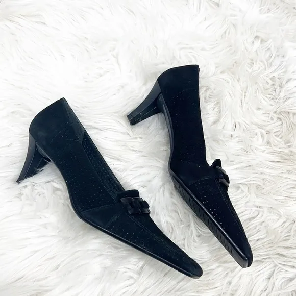 90S Vintage Stuart Weitzman Black Suede Perforated Loafers 8.5 Narrow 8 1/2