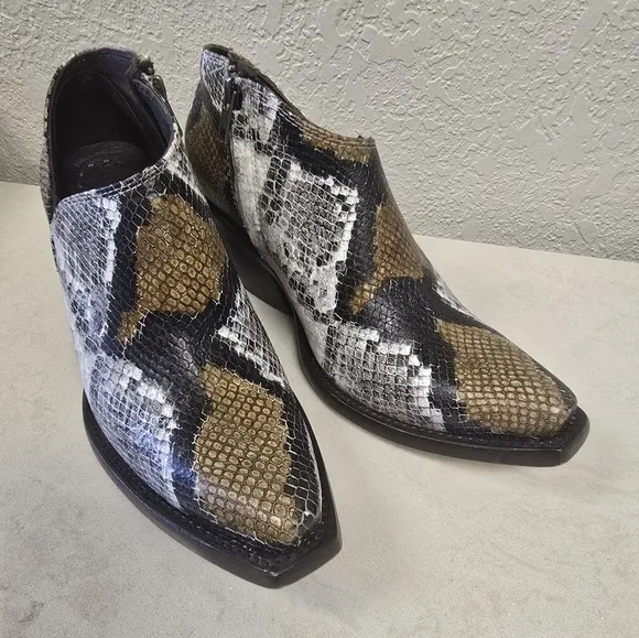 AAriat Jolene Western Gray and Brown Ankle Boots with Snakeskin Print