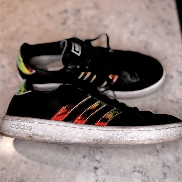 Adidas Grand Court Womens Sz 9.5 Shoes Black Iridescent Classic Low Top Sneakers
