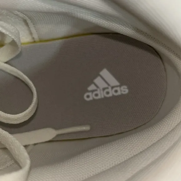 Adidas Hoops 3.0 Mid Sneakers (95)