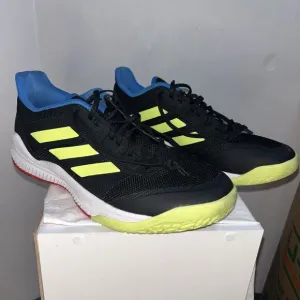 Adidas Indoor Court Sneakers Black/Neon Yellow Athletic Training Shoes