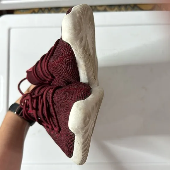 Adidas Originals  Men's Tubular Shadow Athletic Sneakers in Burgundy Size 10.5
