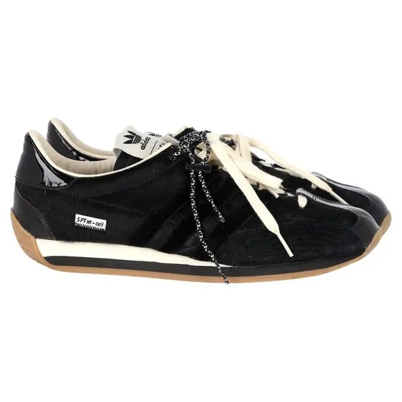 Adidas Originals SFTM Country OG Sneakers in Black Suede