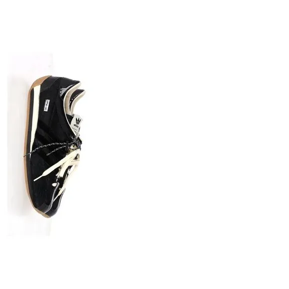 Adidas Originals SFTM Country OG Sneakers in Black Suede