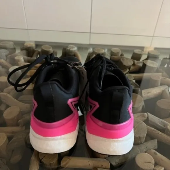 ADIDAS RESPONSE SUPER Running Sneakers