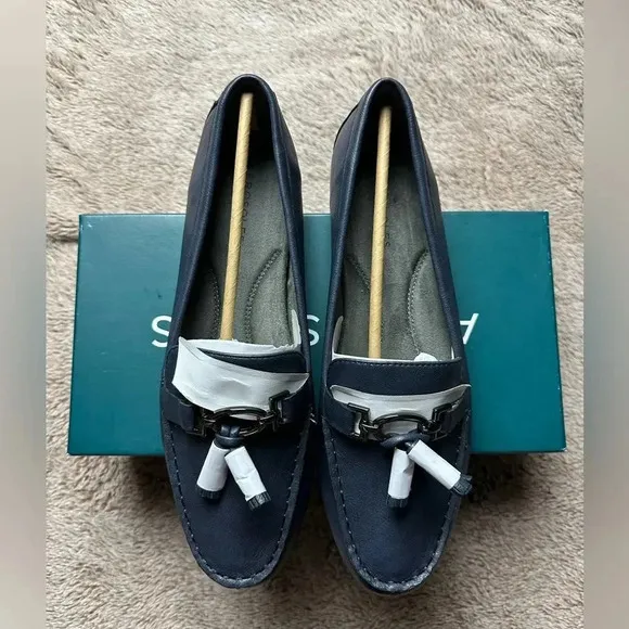 Aerosoles Women’s Deanna Driving Style Loafers Navy Faux Leather 10.5M New