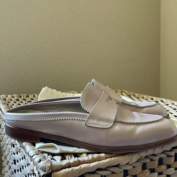 AGL Penny beautiful dusty purple leather slip on loafers