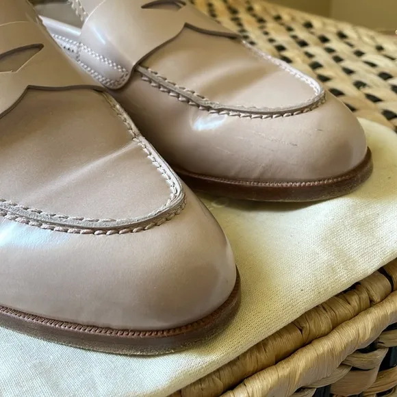 AGL Penny beautiful dusty purple leather slip on loafers
