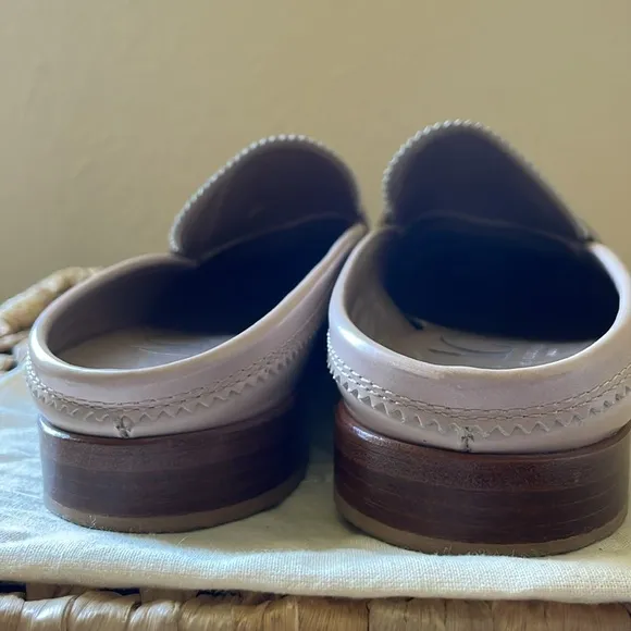 AGL Penny beautiful dusty purple leather slip on loafers