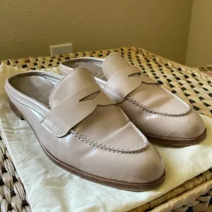 AGL Penny beautiful dusty purple leather slip on loafers