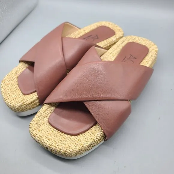 AGL Sandals Womens Sz 40 10 Strappy Slip On Flats Comfort Leather raffia New