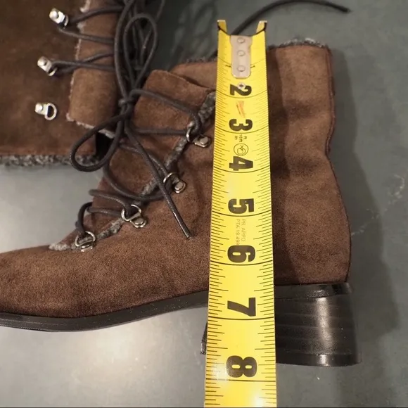 AJ Valenci sz 7W brown suede lace-up lined boots