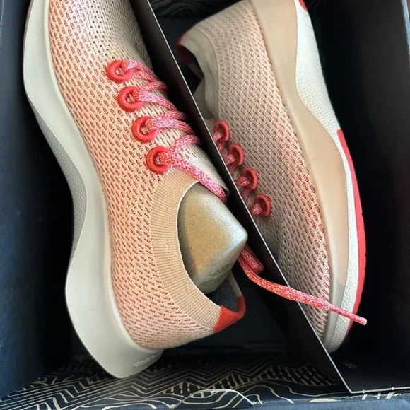 Allbirds Men Size 10.5 Tree Dasher Flame Light Red Sneakers Lace Up Size 10.5
