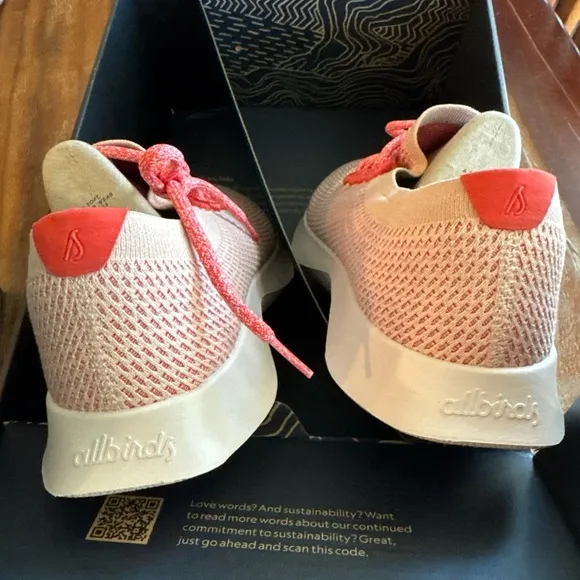 Allbirds Men Size 10.5 Tree Dasher Flame Light Red Sneakers Lace Up Size 10.5