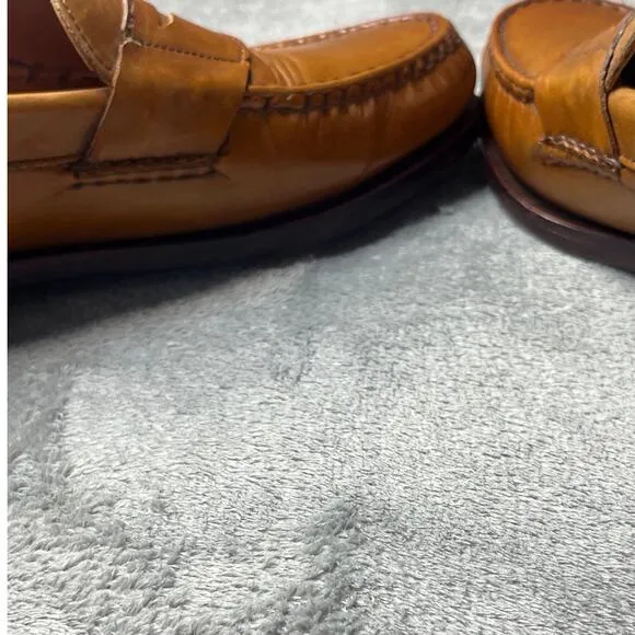 Allen Edmonds‎ &quot;CAVANAUGH&quot;  Loafers Walnut Brown Penny Loafer Size 10B