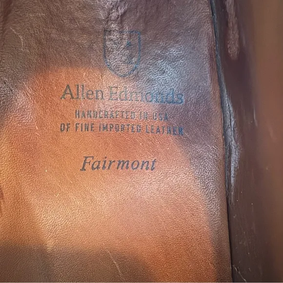 Allen Edmonds Brown Fairmont Penny Loafers Men’s size 9.5D