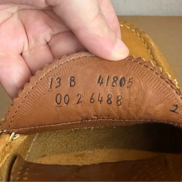 Allen Edmonds Men’s 13B NARROW Tan Sedona Penny Loafers Vibram Gumlite Outsole