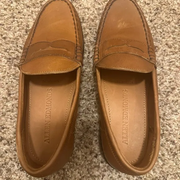 Allen Edmonds Newman Penny Loafers Size 9 in Pecan