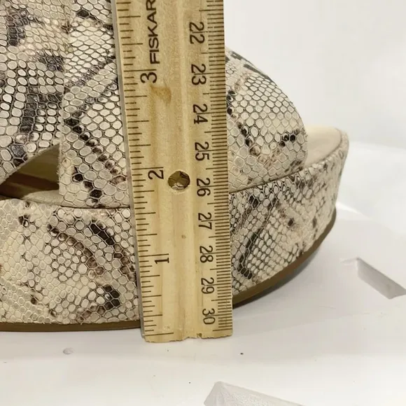 Amuse Society x Matisse Sz 7M Runway Genuine Leather Snakeskin Platform Sandals