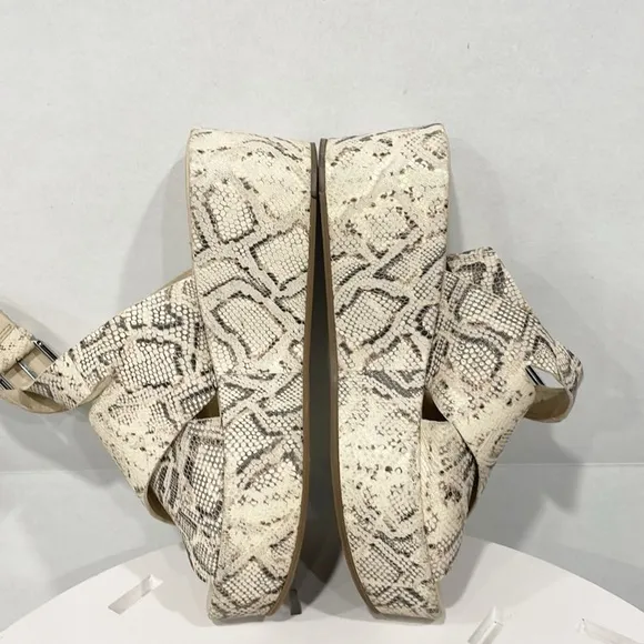 Amuse Society x Matisse Sz 7M Runway Genuine Leather Snakeskin Platform Sandals