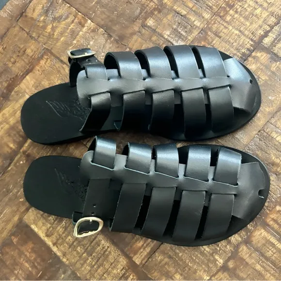 Ancient Greek Cosmia black Leather Sandals size 6 New in Box