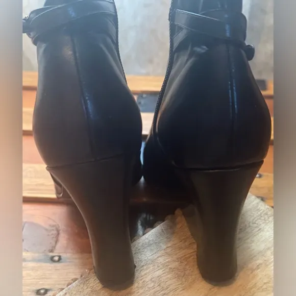 Anne Klein Ritz Black Leather Boots