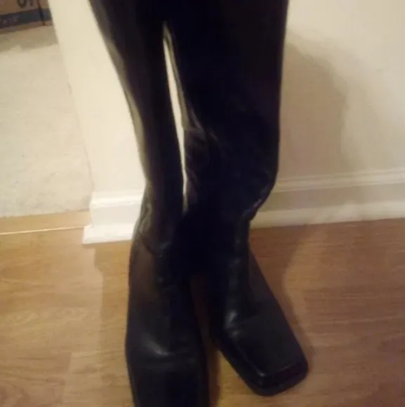 Annie brand square toe leather black boots sz 7