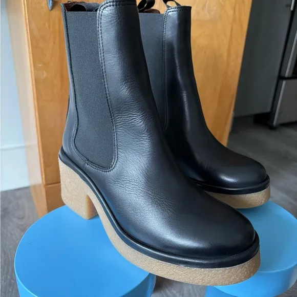 Anonymous Copenhagen - Black soft calf leather w/ gum platform sole