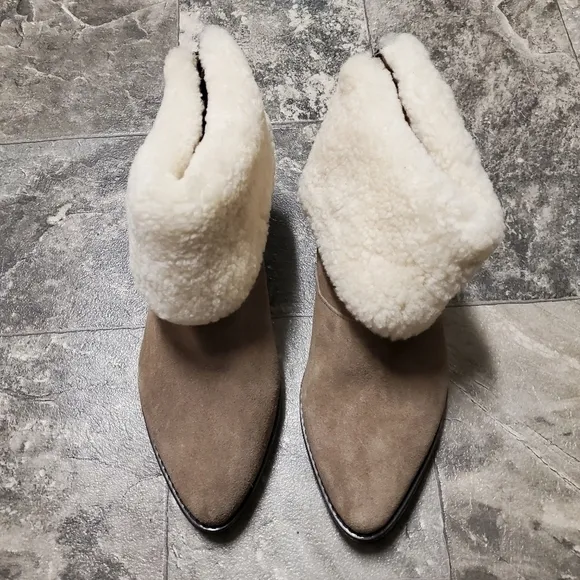 Anthropologie All Black Snowcap Taupe Suede Shearling Ankle Boots Booties 40.5