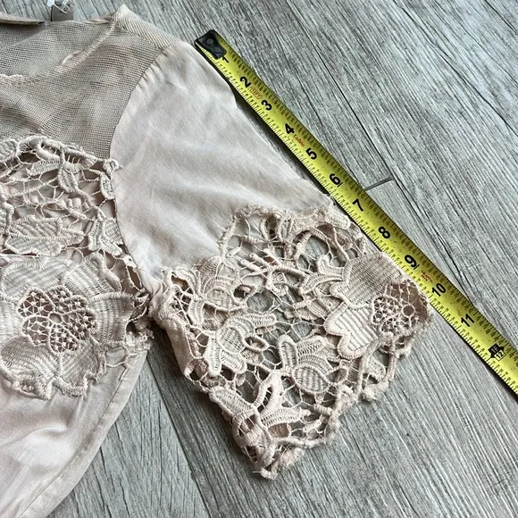 Anthropologie Holding Horses Magnolia Peach Mini Dress Crochet Size 0