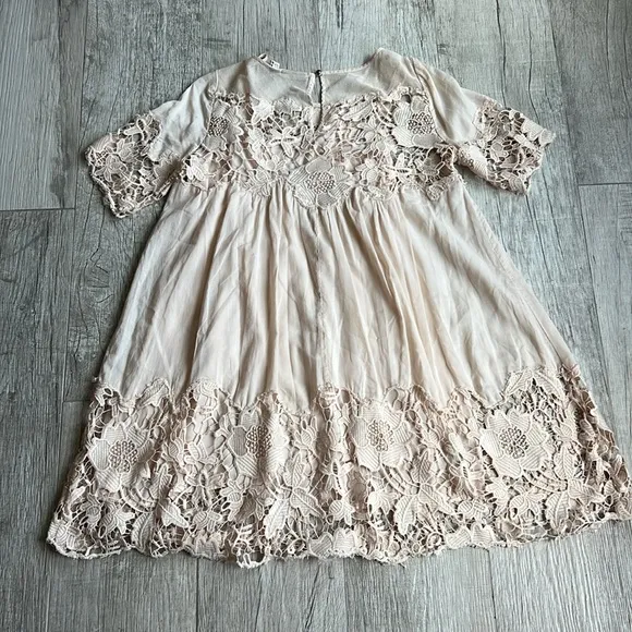 Anthropologie Holding Horses Magnolia Peach Mini Dress Crochet Size 0