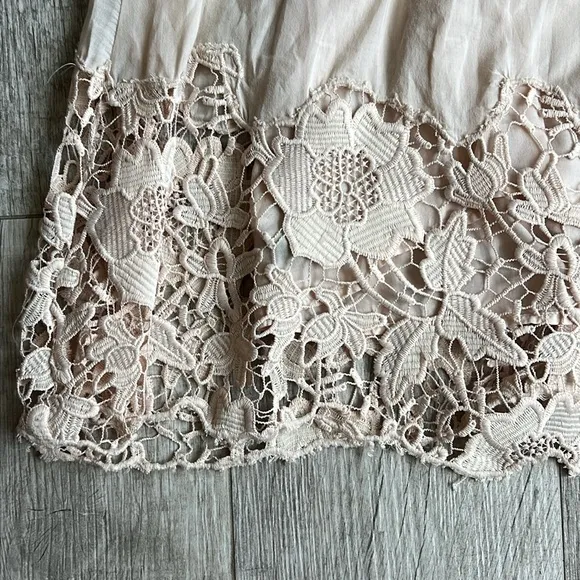 Anthropologie Holding Horses Magnolia Peach Mini Dress Crochet Size 0