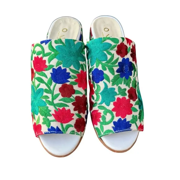 Anthropologie Ouigal Phoebe Sandals Floral Embroidered Multicolor Italian Mules