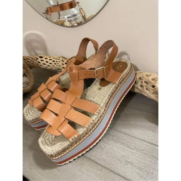 Anthropologie Sporty Platform Sandals Size 41