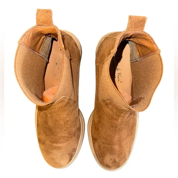 Antonio De Faria Tara Chelsea Tan Heeled Boots Chunky Sole Suede Women’s 6.5