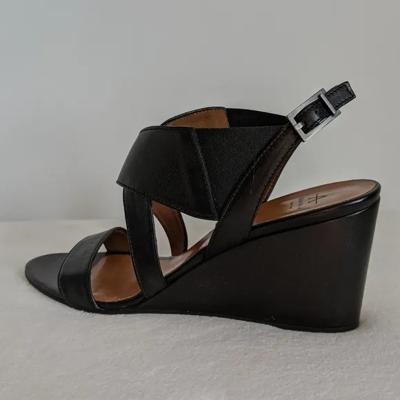Aquatalia Sandals Nappa Leather Open Toe Slingback Strappy Wedge Black 10 NWOB
