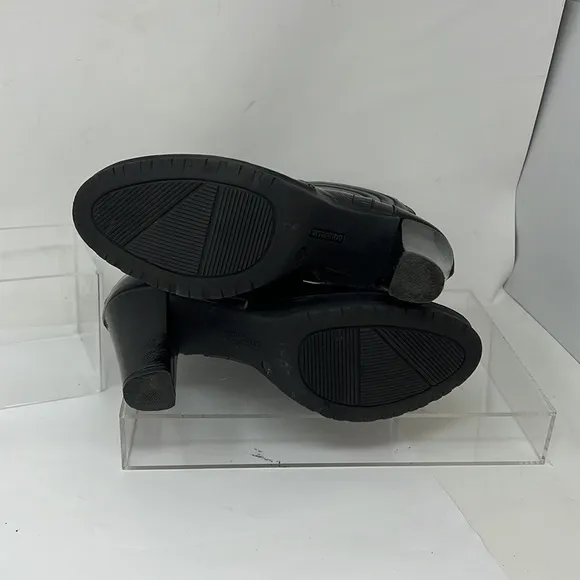 Aquatalia Sz 9 Black Patent Leather Mid Calf Back Zip Heel Boot