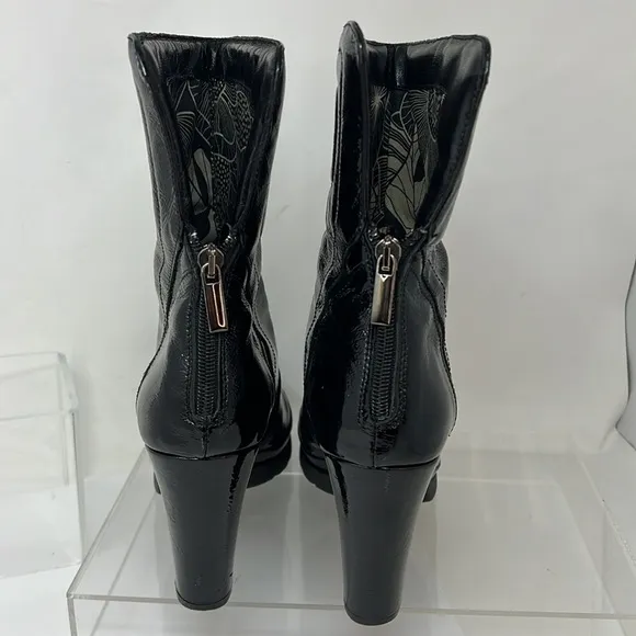 Aquatalia Sz 9 Black Patent Leather Mid Calf Back Zip Heel Boot