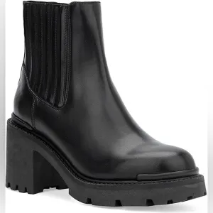 Aquatalia Vaira Leather Ankle Boots Sz 10.5 Black Lug Sole Chelsea