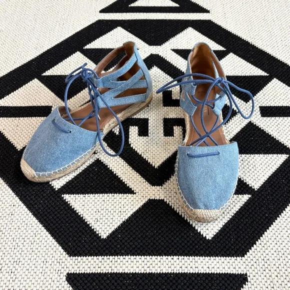 Aquazzura Belgravia Flat Lace Up Espadrilles in Light Denim Blue Size 6
