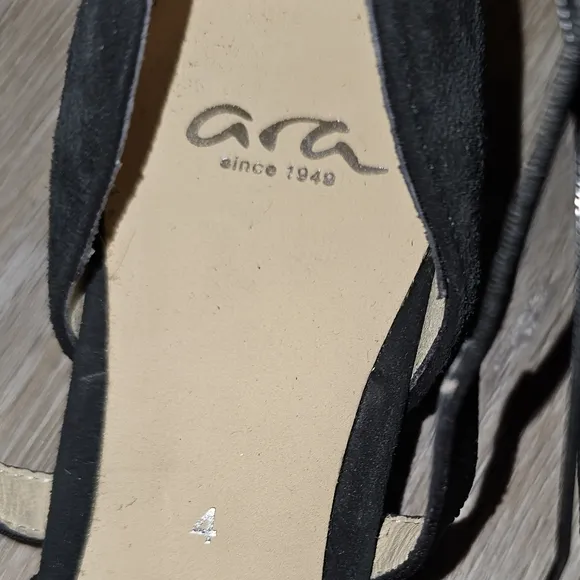 ARA strappy pointed toe flats size 4 6.5 black suede