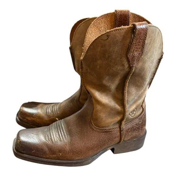 Ariat Men's Rambler Western Boots in brown leather Size 9