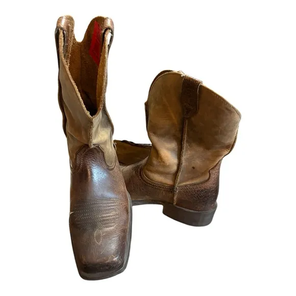Ariat Men's Rambler Western Boots in brown leather Size 9