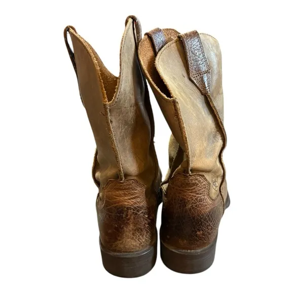 Ariat Men's Rambler Western Boots in brown leather Size 9