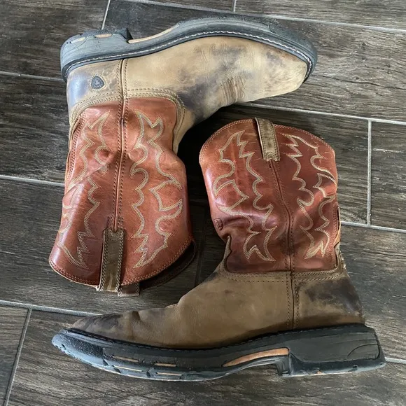 Ariat WorkHog Mens 11 D Work Boots Brown Mid Calf Leather Cowboy 10005888