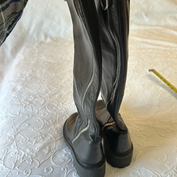 ASH Seven Women's Black Leather Seven Over the Knee Double Zipper Boots US 7.5